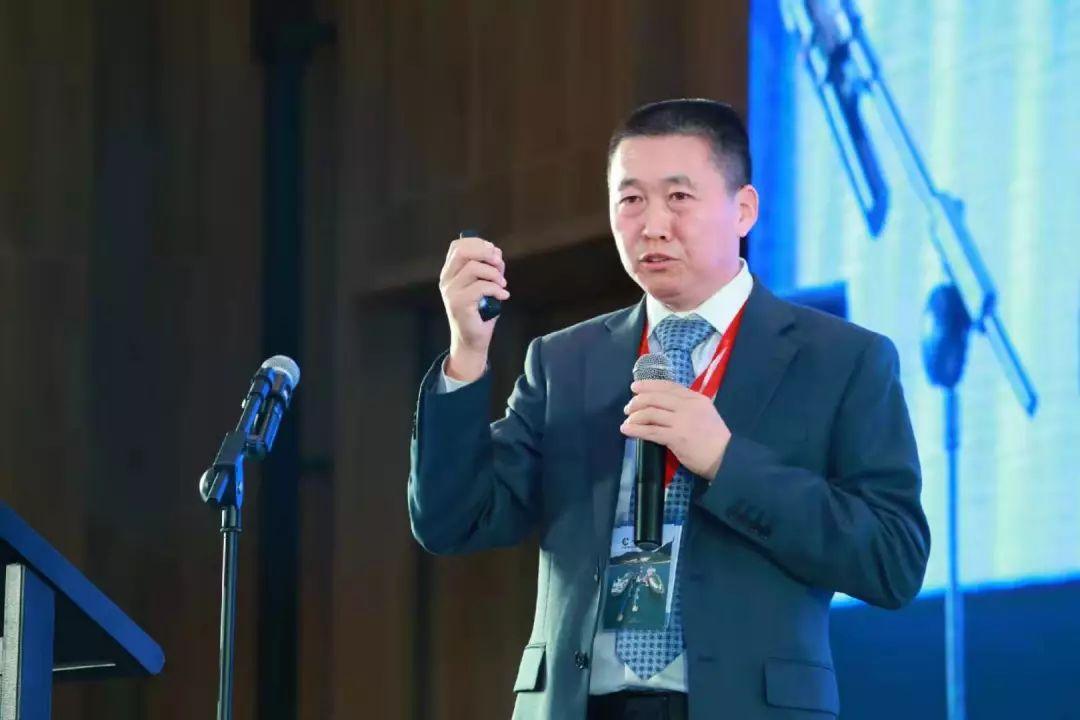 邁向新紀(jì)元，探索新奧掛正版掛牌之路，邁向新紀(jì)元，探索新奧掛正版掛牌之路